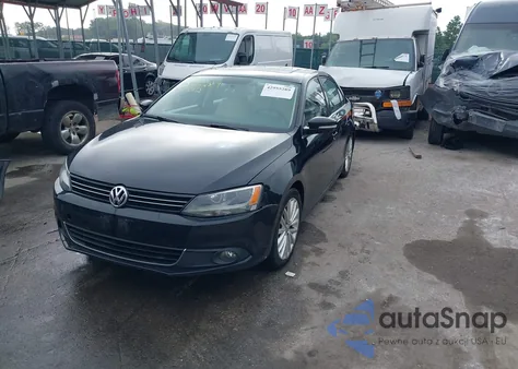 2011 Volkswagen Jetta 2.5L Sel из США, поврежденный, VIN 3VWLX7AJ8BM328613